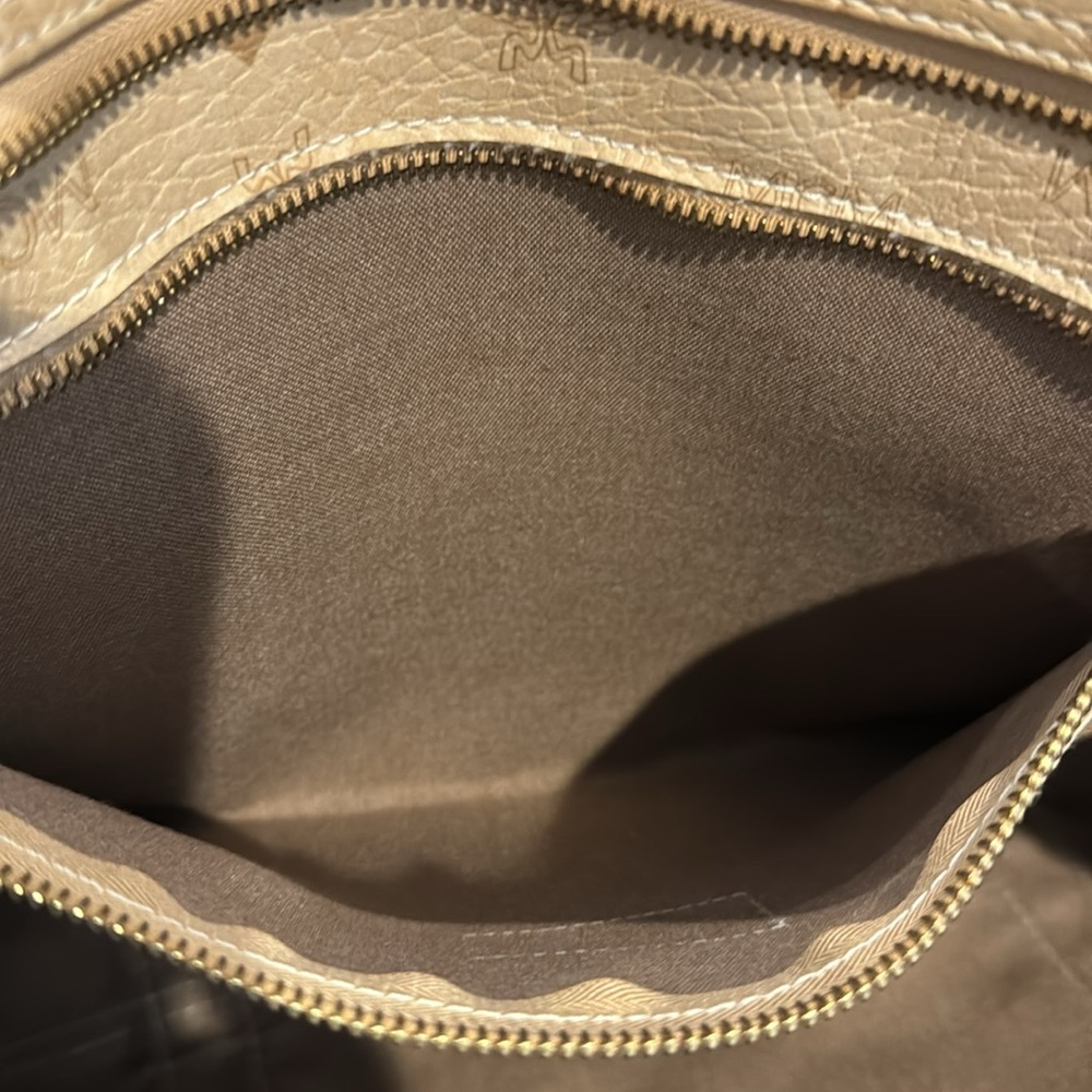 MCM Pre loved in great condition shoulder/ Crossbody Bag with top zipper. - Picture 8 of 17
